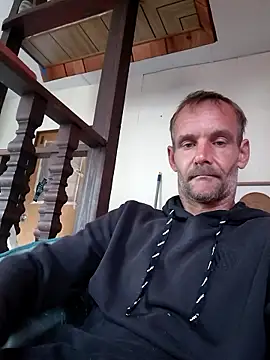 Hungwell1515 online show from 01.13.26