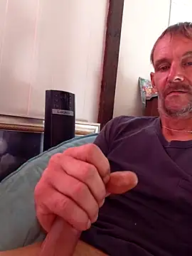 Hungwell1515 online show from 04.16.26