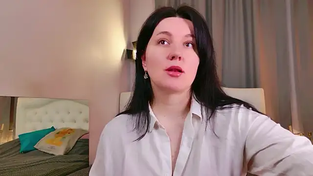 love me  tonight  online show from 12.20.25