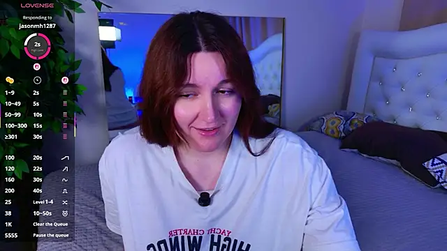 Snapshot of love_me__tonight_ chatting on 05.01.26 love me tonight online show from 05.01.26