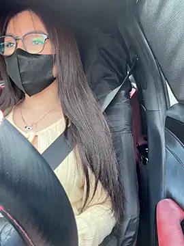 Linh 2004 online show from 10.09.25