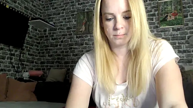 SexyMilf 37 online show from 04.12.26