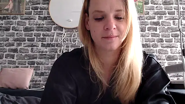 SexyMilf 37 online show from 06.14.26
