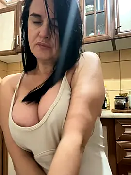 TriumphLove online show from 10.08.25