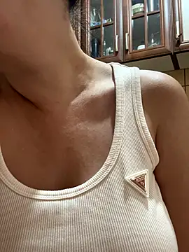 TriumphLove online show from 10.19.25