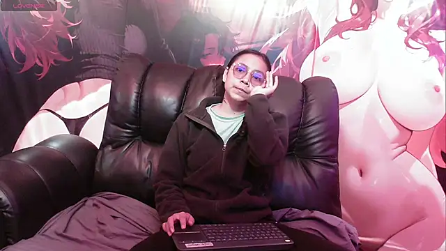 katalina07 1 online show from 10.19.25