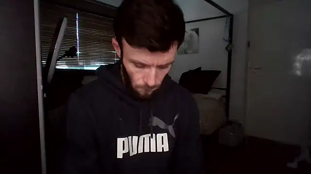 Snapshot of MasterJakeJohns chatting on 11.21.25 MasterJakeJohns online show from 11.21.25