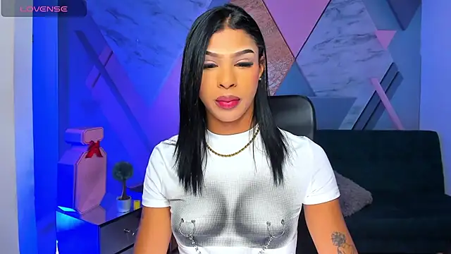 Snapshot of keytinthomson_ chatting on 09.26.25 keytinthomson online show from 09.26.25