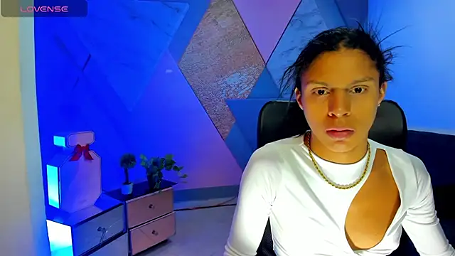 Snapshot of keytinthomson_ chatting on 10.03.25 keytinthomson online show from 10.03.25