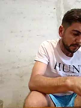 Snapshot of Alex-andru88 chatting on 12.04.25 Alex-andru88 online show from 12.04.25