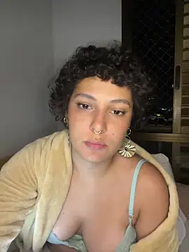 OliviaWild  online show from 06.17.26
