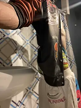 Snapshot of Dolla-Billlz chatting on 03.01.26 Dolla-Billlz online show from 03.01.26