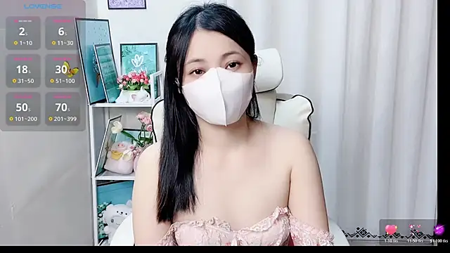 phuongnhi  online show from 05.16.26