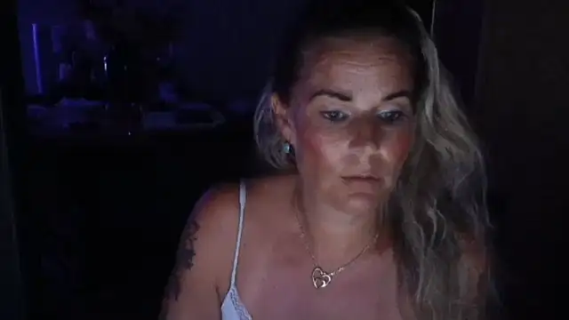 Snapshot of Mrs-Aurora chatting on 07.16.26 Mrs-Aurora online show from 07.16.26