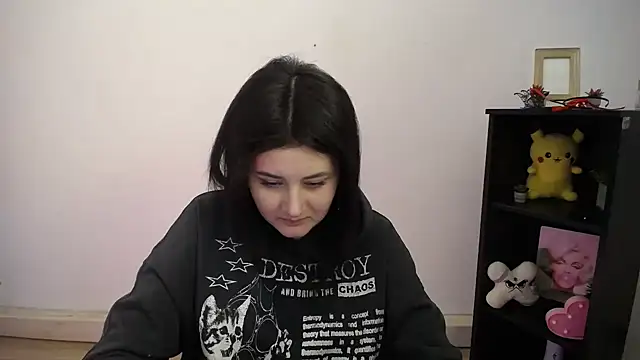 Snapshot of Katrin_kiss_ chatting on 02.19.26 Katrin kiss online show from 02.19.26