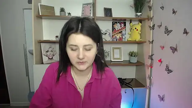 Katrin kiss  online show from 04.04.26