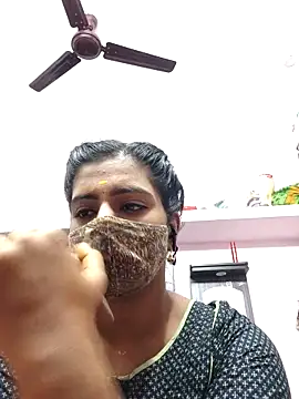 Tamil-Meenu12 online show from 10.23.25