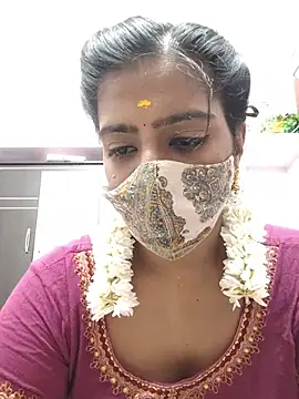 Snapshot of Tamil-Meenu12 chatting on 05.13.26 Tamil-Meenu12 online show from 05.13.26