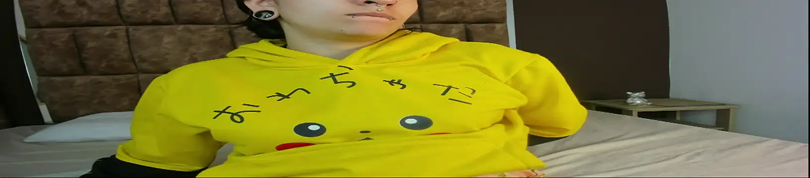 Kitty ravee online show from 09.19.25