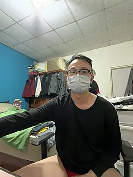 Snapshot of Rmangotw chatting on 02.19.26 Rmangotw online show from 02.19.26