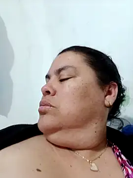 yaneth  online show from 12.20.25