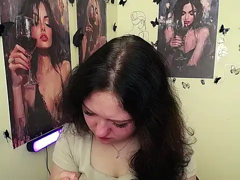 Snapshot of LadyAlice_ chatting on 09.11.25 LadyAlice online show from 09.11.25