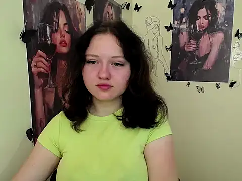 Snapshot of LadyAlice_ chatting on 09.26.25 LadyAlice online show from 09.26.25