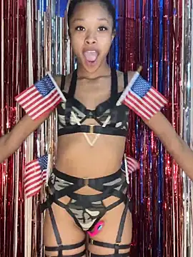 Snapshot of rubywithpearls chatting on 11.12.25 rubywithpearls online show from 11.12.25