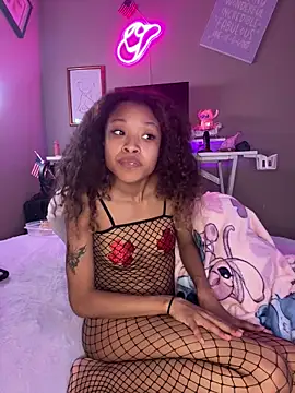 Snapshot of rubywithpearls chatting on 12.02.25 rubywithpearls online show from 12.02.25