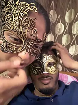 Snapshot of VVcouple chatting on 09.11.25 VVcouple online show from 09.11.25