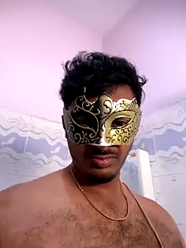 Snapshot of VVcouple chatting on 11.02.25 VVcouple online show from 11.02.25