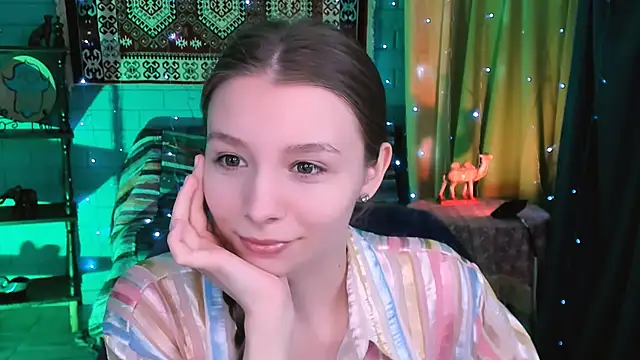 JulieDaniel online show from 04.03.26