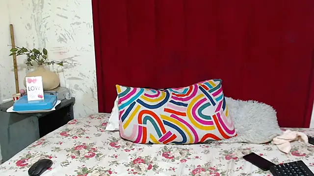 SexyChantyBabe25 online show from 09.11.25