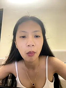 Lil-Gi online show from 10.21.25