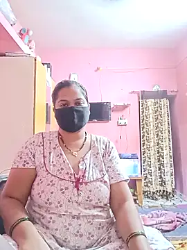 Snapshot of biggbobbsgirl chatting on 01.06.26 biggbobbsgirl online show from 01.06.26