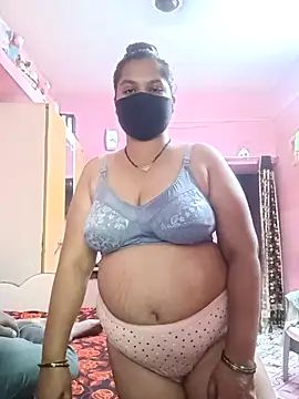 Snapshot of biggbobbsgirl chatting on 03.06.26 biggbobbsgirl online show from 03.06.26