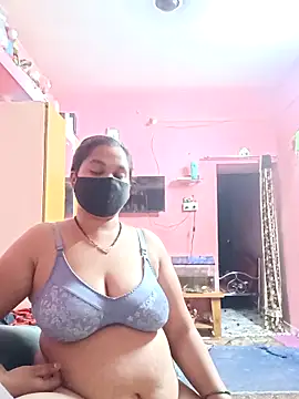 Snapshot of biggbobbsgirl chatting on 03.13.26 biggbobbsgirl online show from 03.13.26