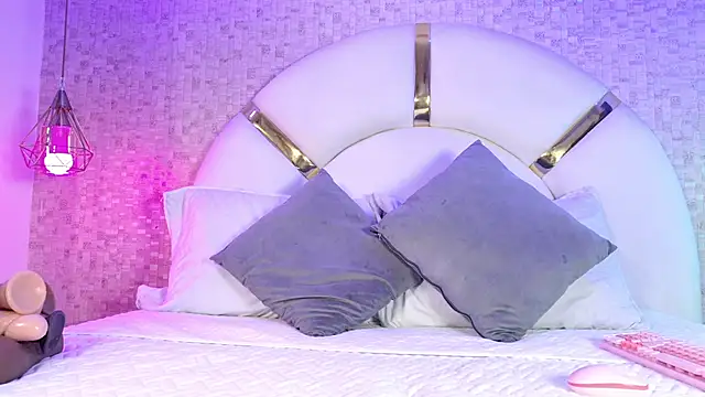 Snapshot of marcela_rojas chatting on 09.17.25 marcela rojas online show from 09.17.25