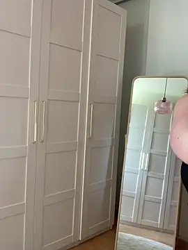 chloedlm5 online show from 03.19.26