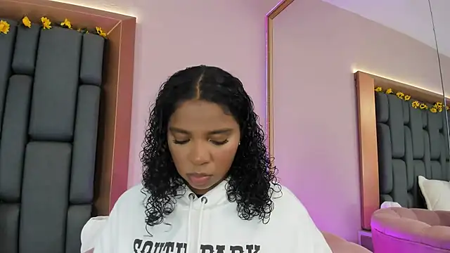 LisaMendez online show from 11.30.25