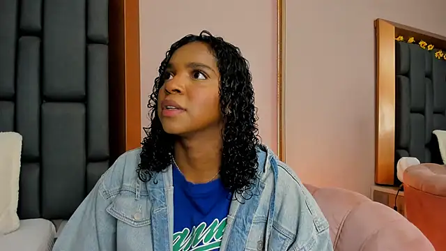 LisaMendez online show from 12.01.25