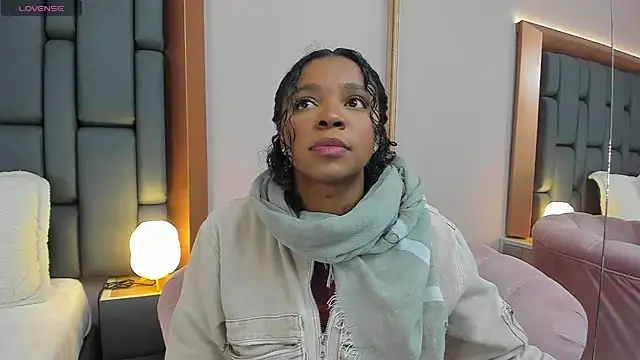 LisaMendez online show from 02.22.26