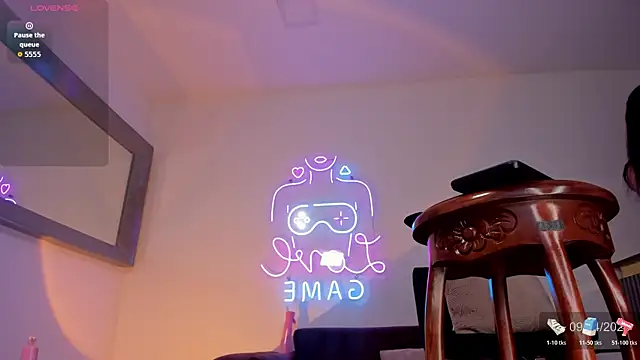 Kirby Carrington online show from 04.09.26