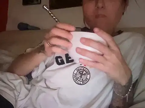 dddasani online show from 11.17.25