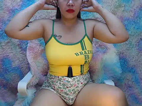 Snapshot of wild_rose69 chatting on 05.21.26 wild rose69 online show from 05.21.26