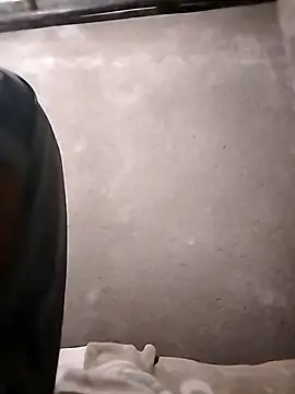 Snapshot of CrepedTrek chatting on 10.23.25 CrepedTrek online show from 10.23.25