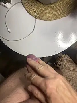 Jonny Agatha online show from 04.11.26