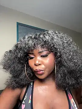 WomanNextdoor1 online show from 02.21.26