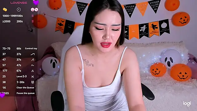 Momo Ayase  online show from 11.01.25