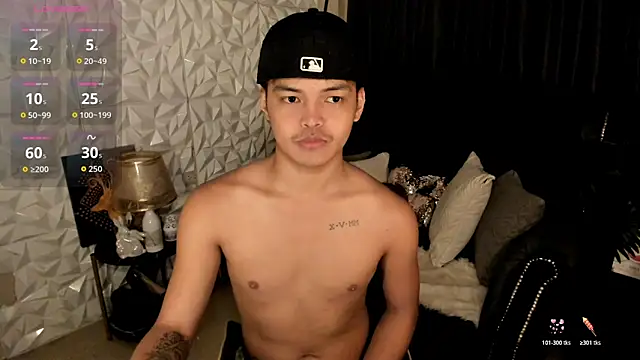 asianhugescott online show from 01.10.26